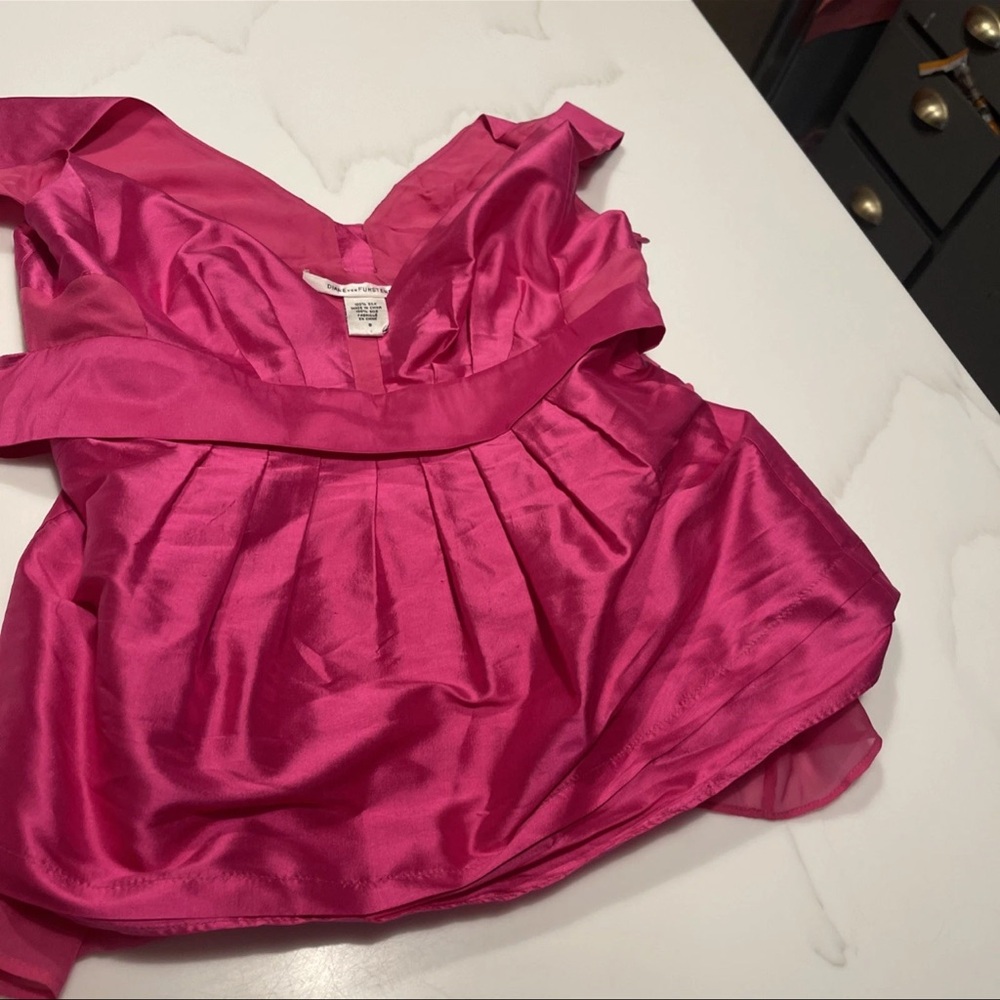 Diane Von Furstenberg Fuchsia Silk Top